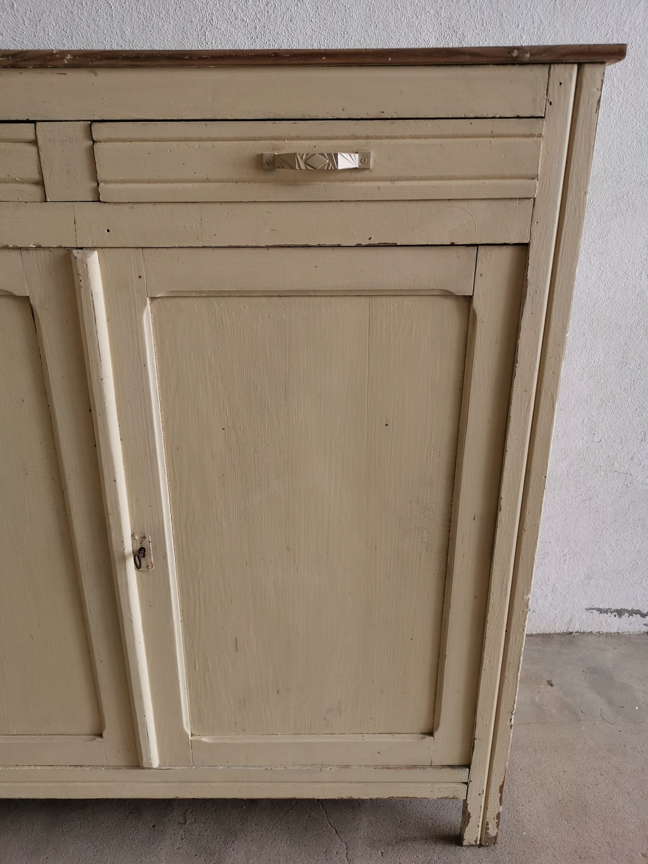 Grand buffet parisian style