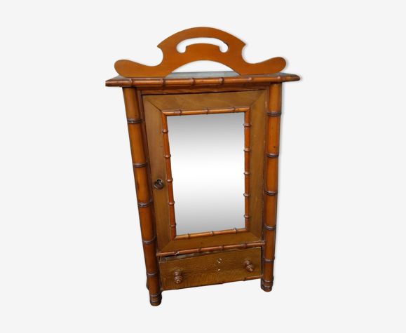Meuble en bois vintage