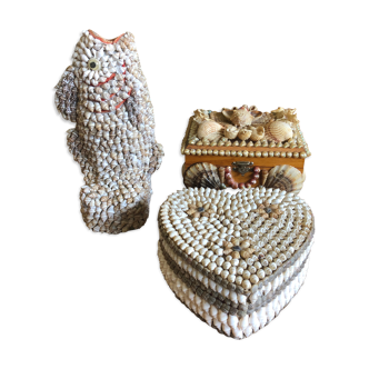 Set of boxes and vintage vase in mini shells