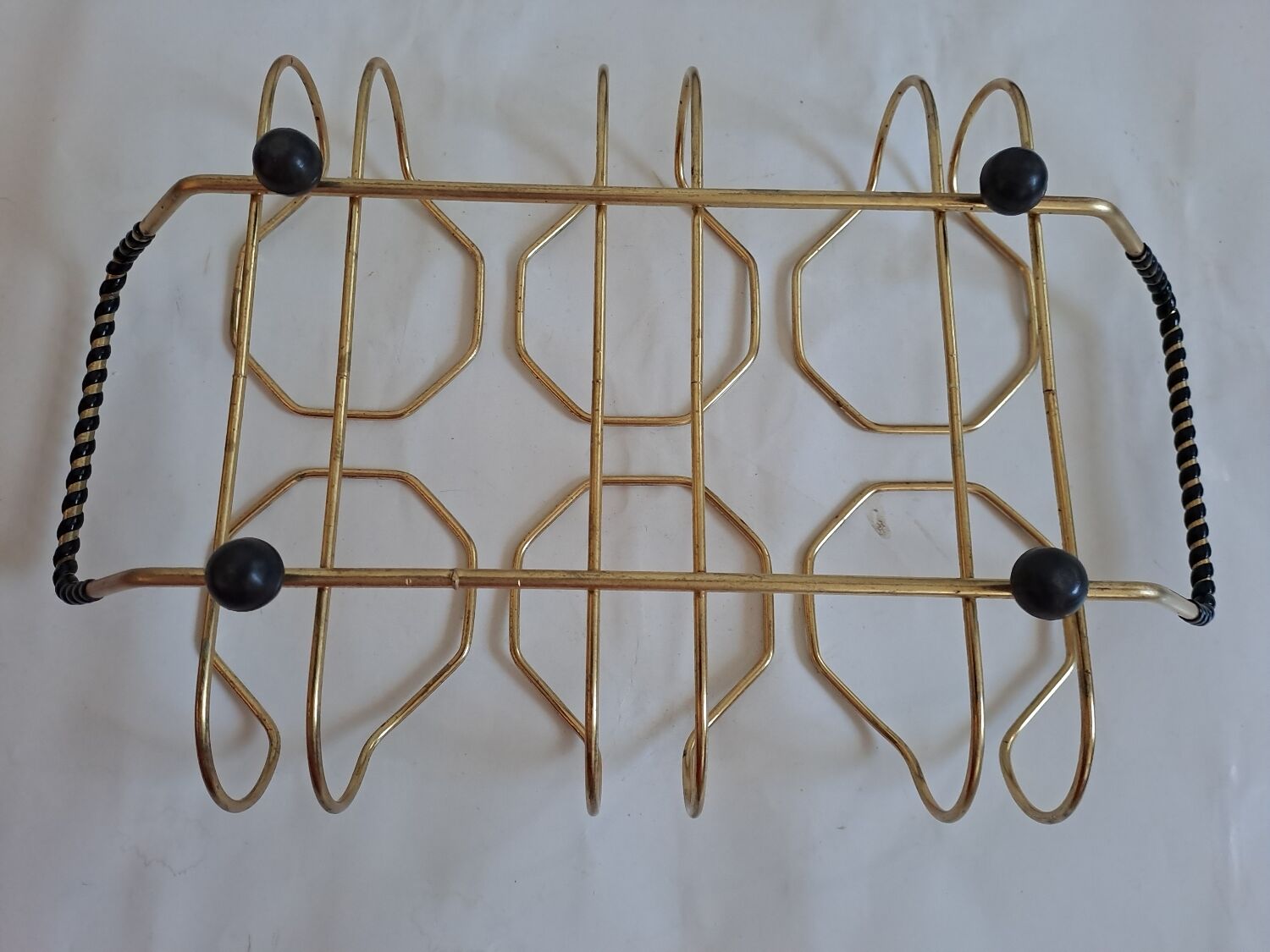 Set of 6 vintage glasses in their basket