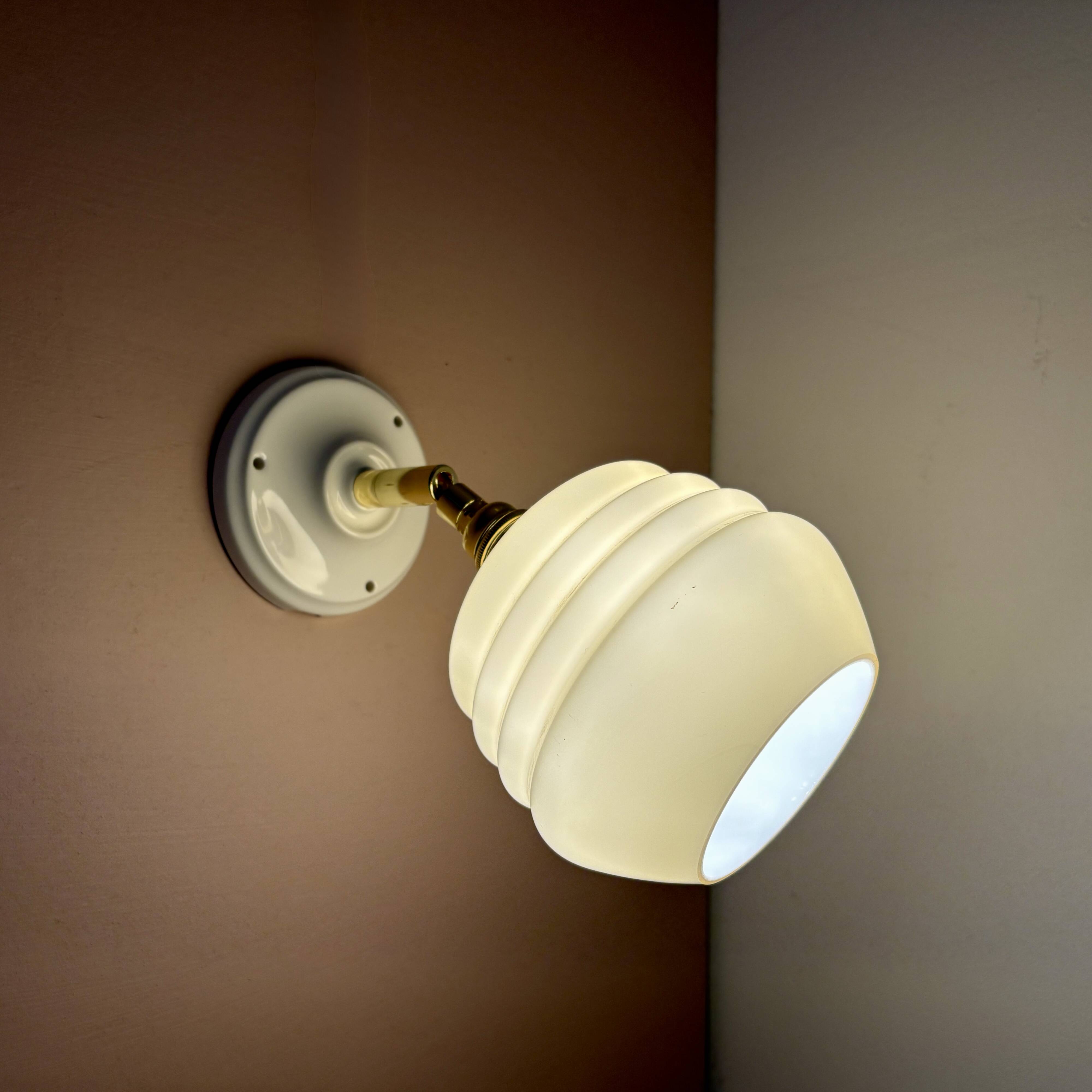 Vintage globe wall lamp in pale yellow opaline