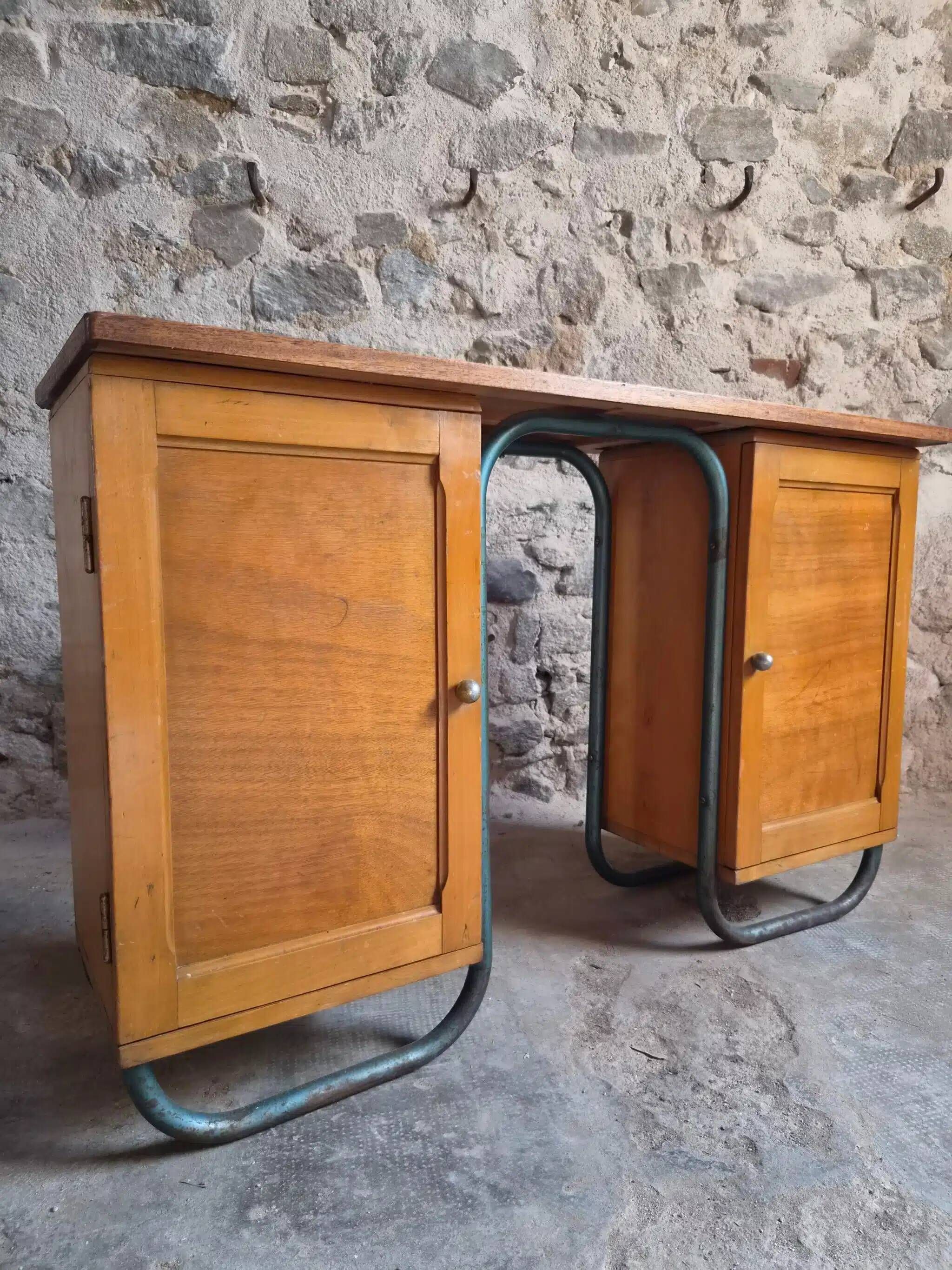 Bureau d'écriture moderniste français en hêtre et acier tubulaire, années 1930