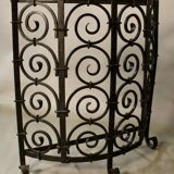 Grille de cheminée en fer forgé