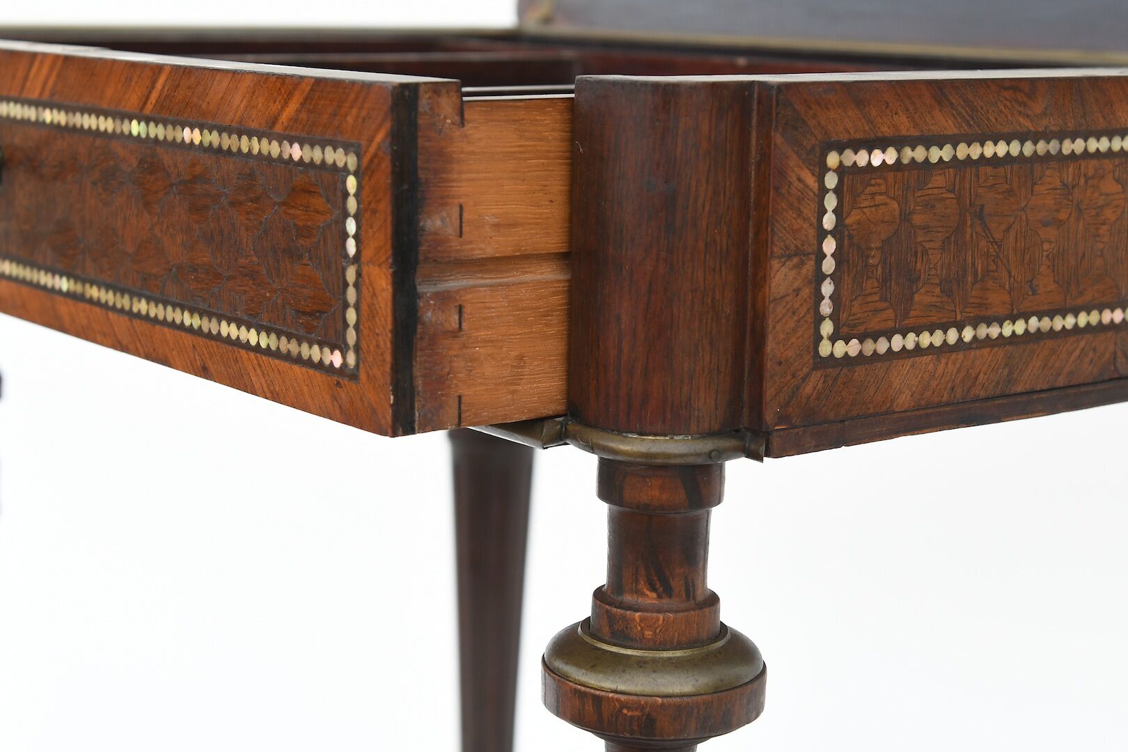 Branding sewing cart