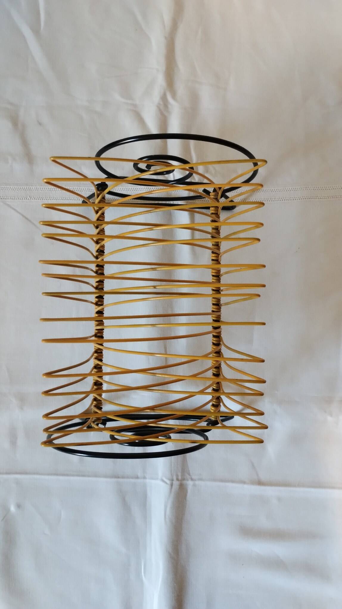 Magazine rack / vintage vinyl