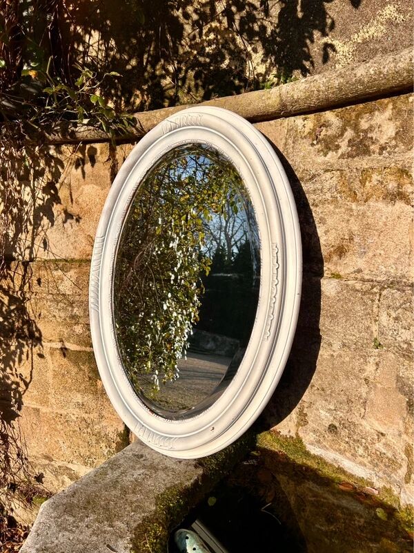 Shabby chic oval mirror