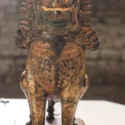 Pair of table lamps with gilt bronze Singha lions – Thailand, 1970s