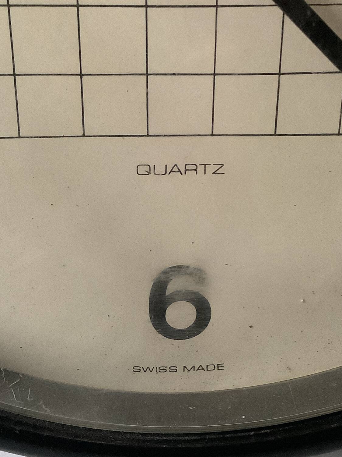 Horloge murale intertime quartz vintage