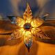 Large floral wall light in brass and gilded metal, Willy Daro, 1970.