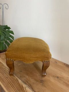 Antique footrest bench
