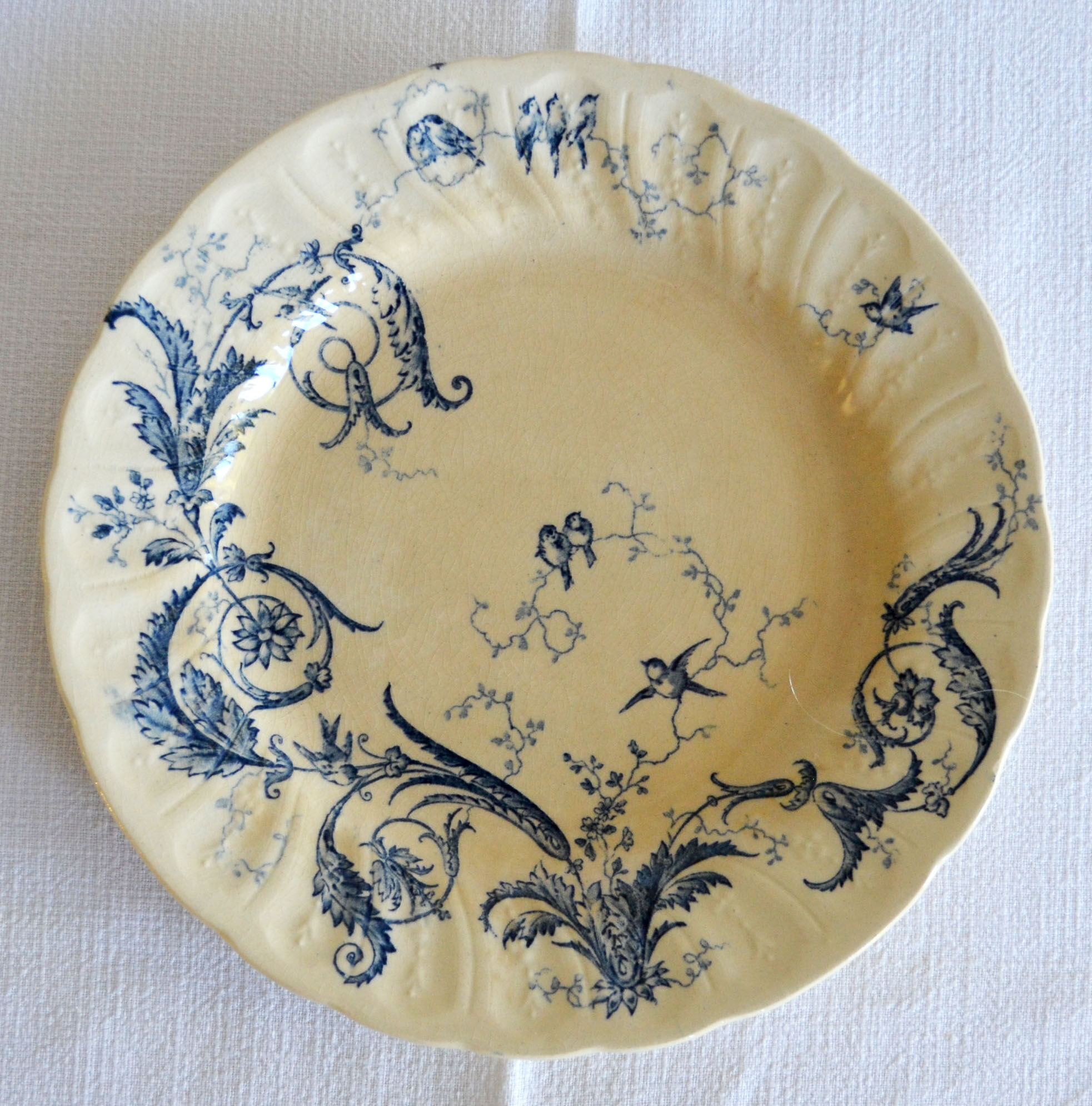 4 plates with dessert earth of iron Gien "Rinceaux"