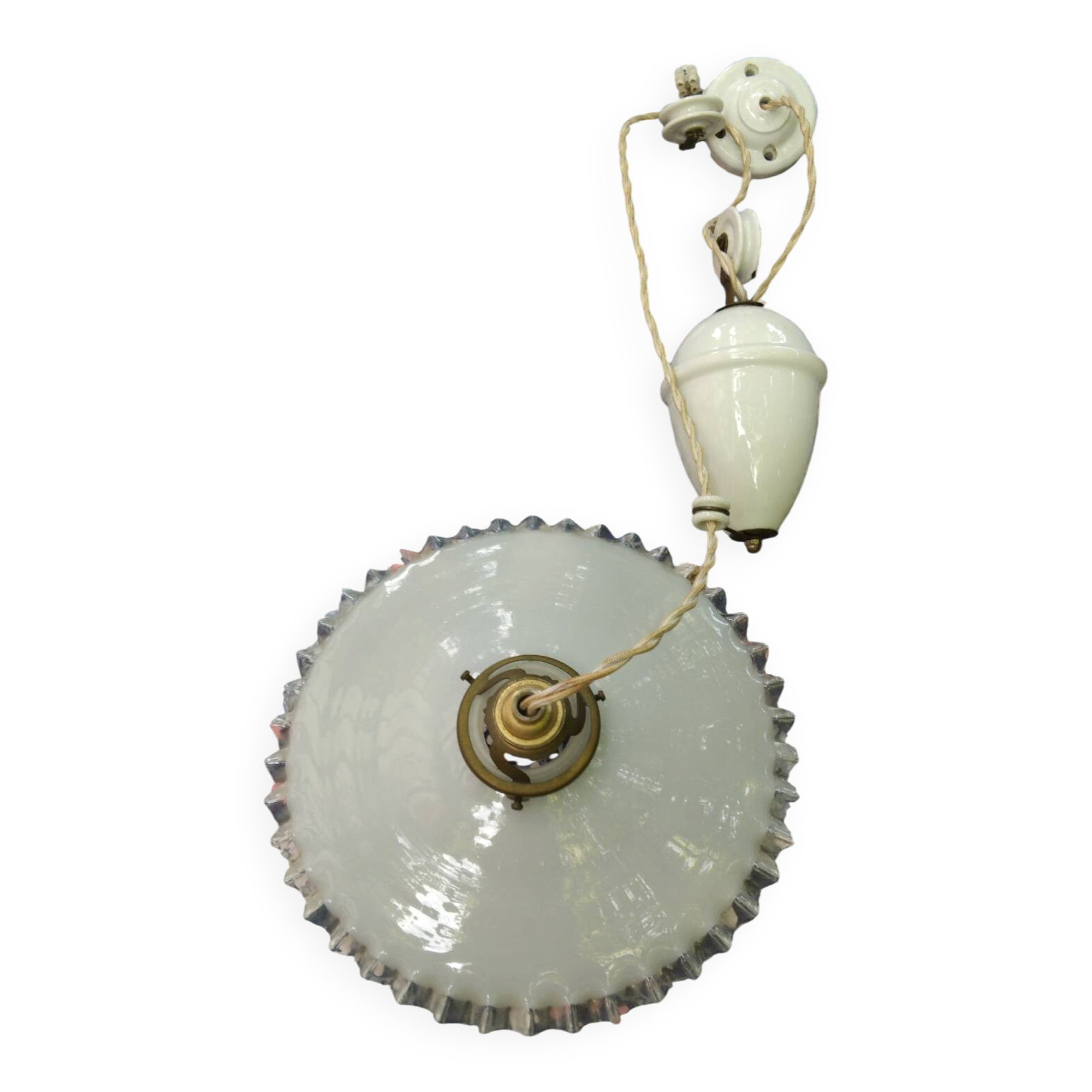 Vintage suspension, raised and lowered opaline porcelain.