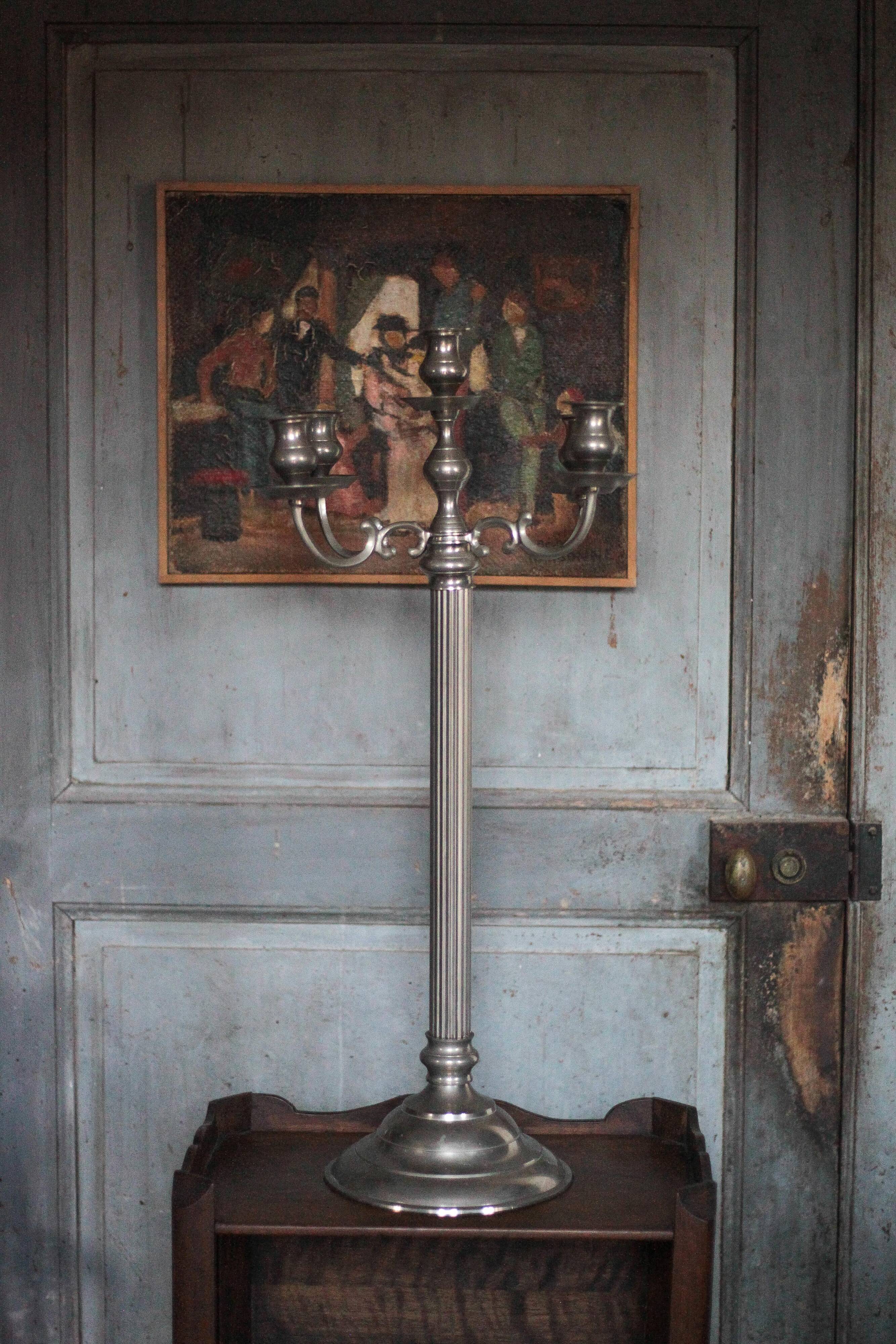 Chandelier with 5 lights, large candelabrum, candle holder, interior decoration.