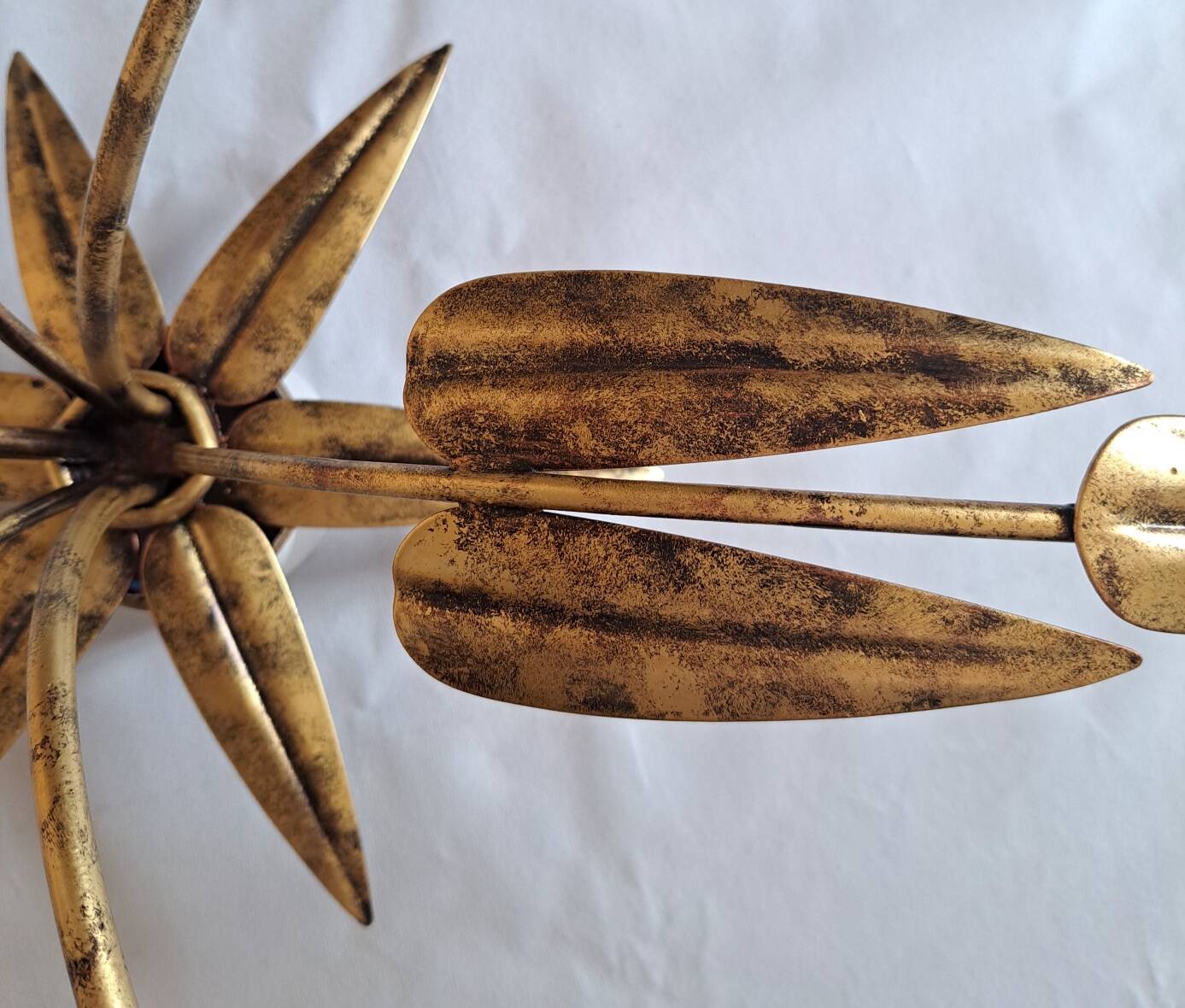 Plafonnier, applique feuille en métal doré