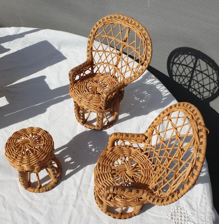 Lot 8 miniature vintage toys tables and seats