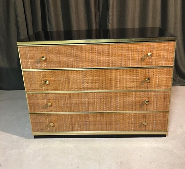 Straw dresser 1970