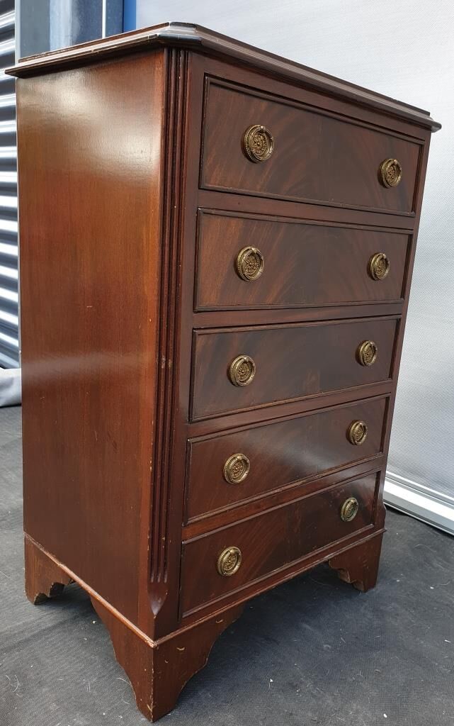 English mahogany georgian style dresser