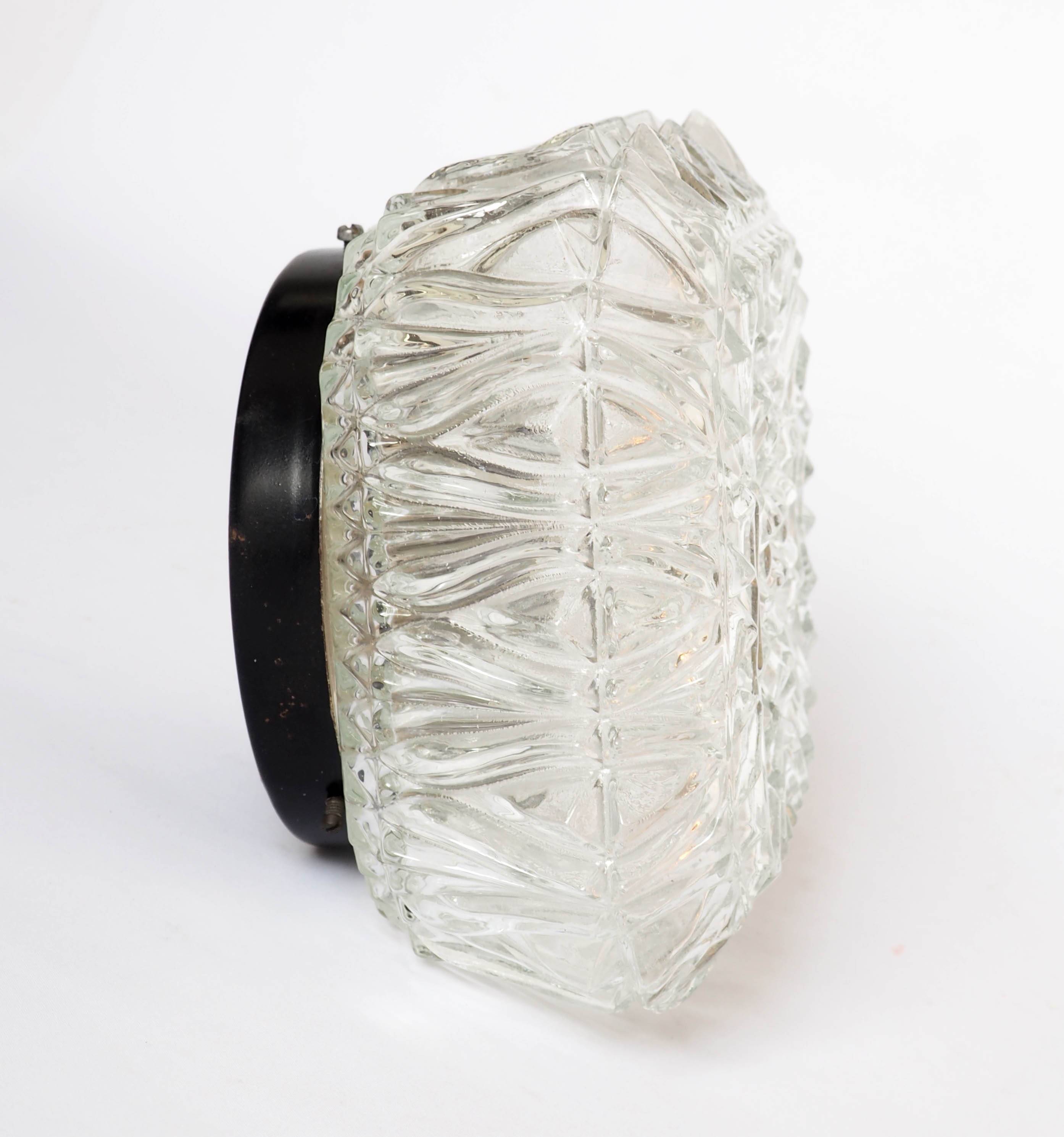 Ceiling light with cut sides