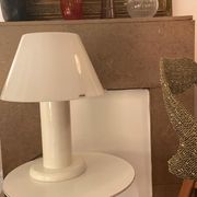Circular sofa end on white metal leg. XXth work.