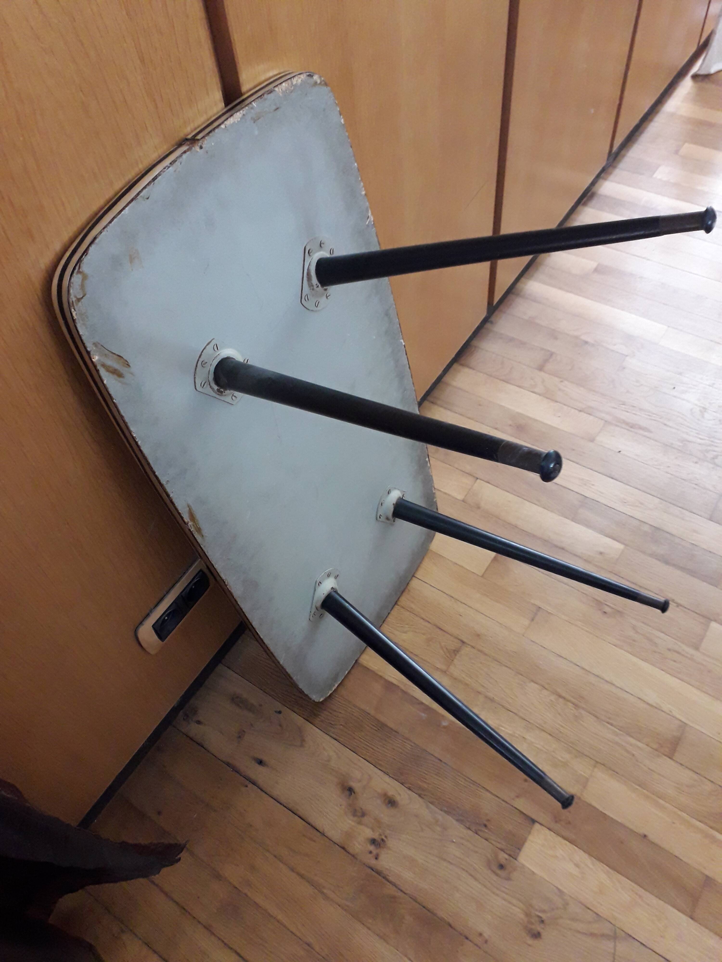 End table - vintage 1960s