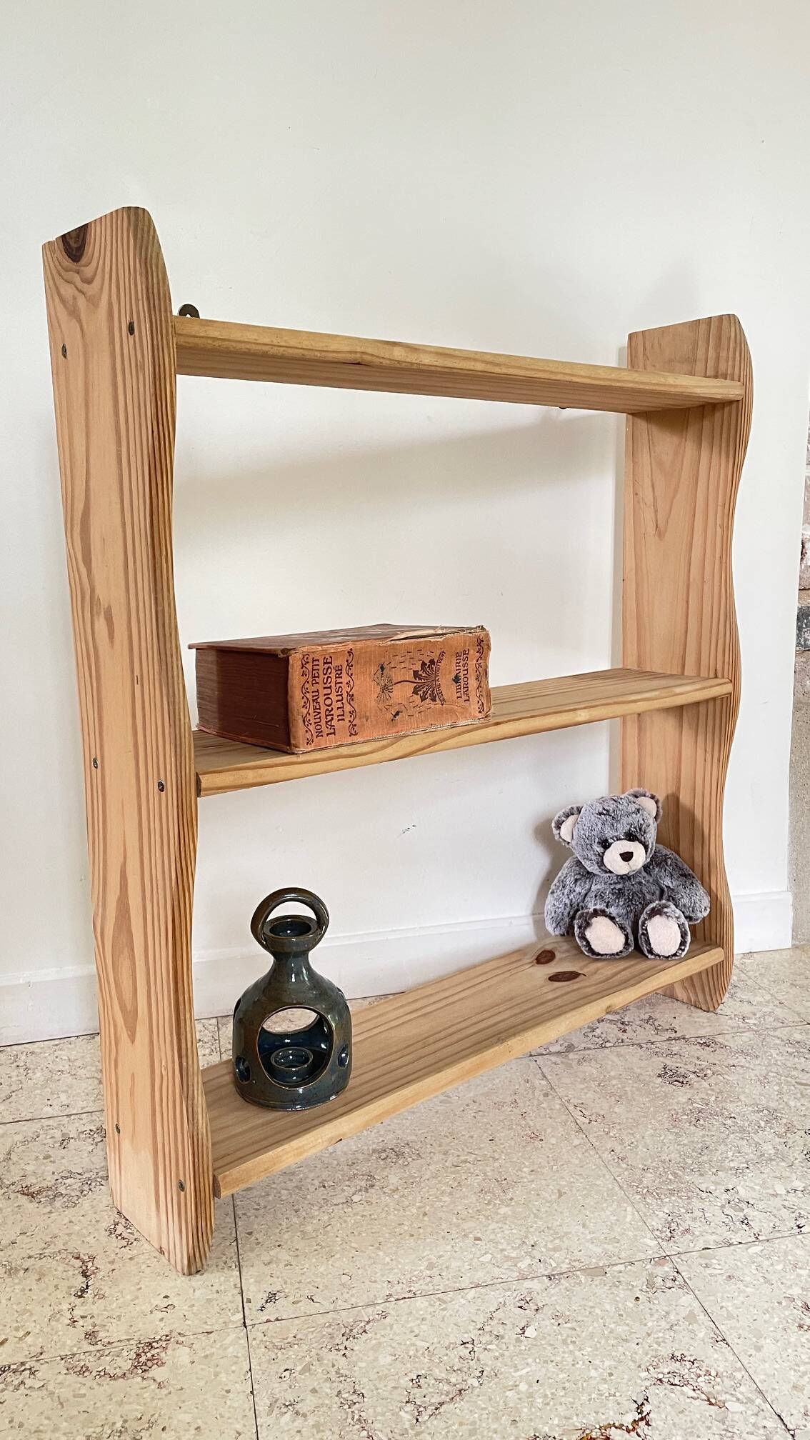 Vintage Solid Wood Shelf (Tabletop or Wall Mounted)