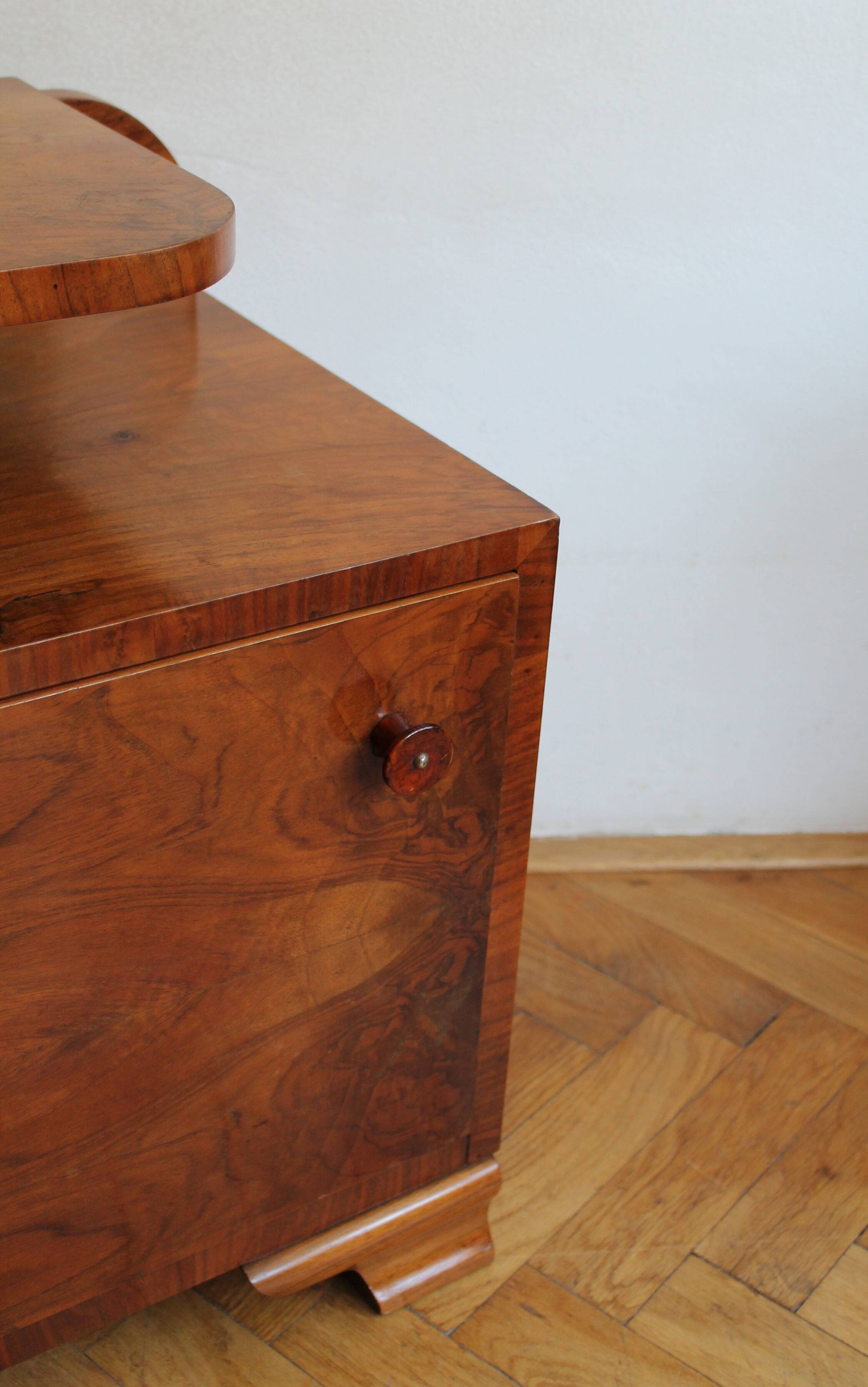 1930s Art Deco Bedside table