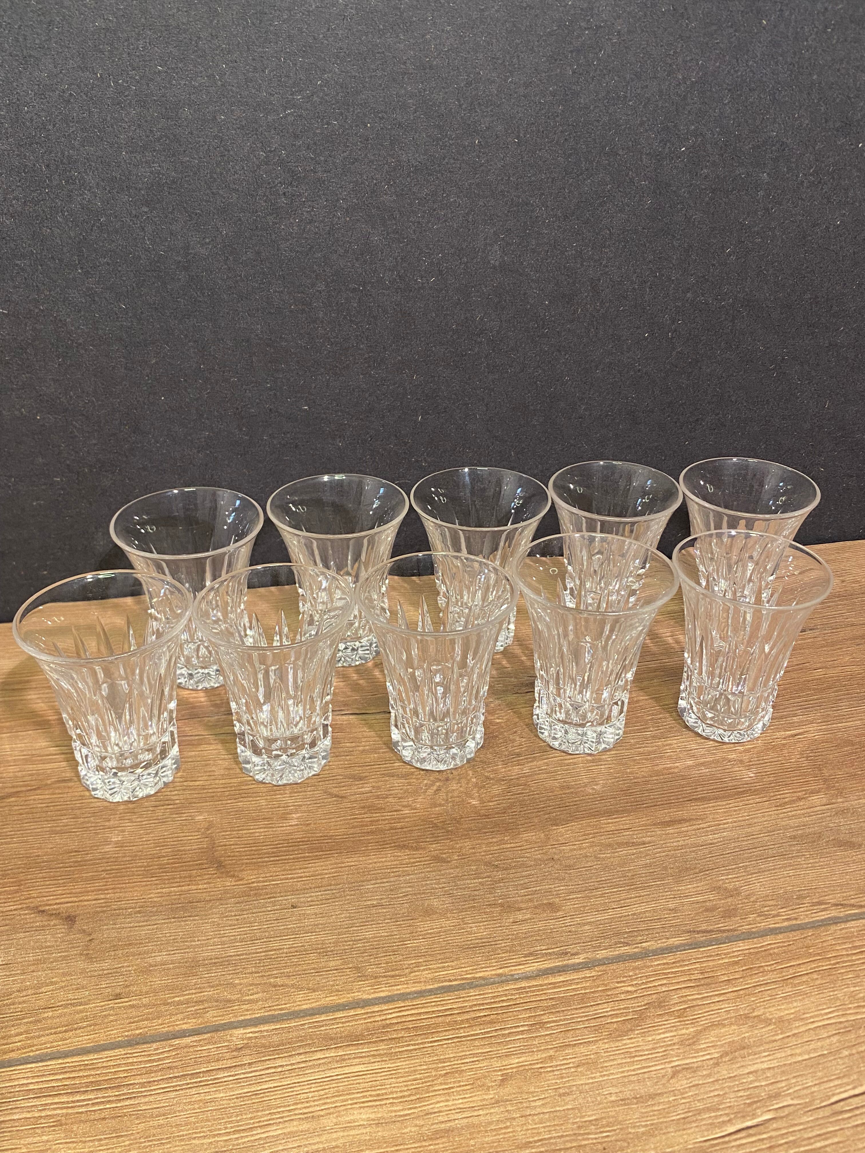 Suite of 10 cut crystal alcohol glasses
