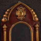 Paire de miroirs néo-gothiques du XXe siècle