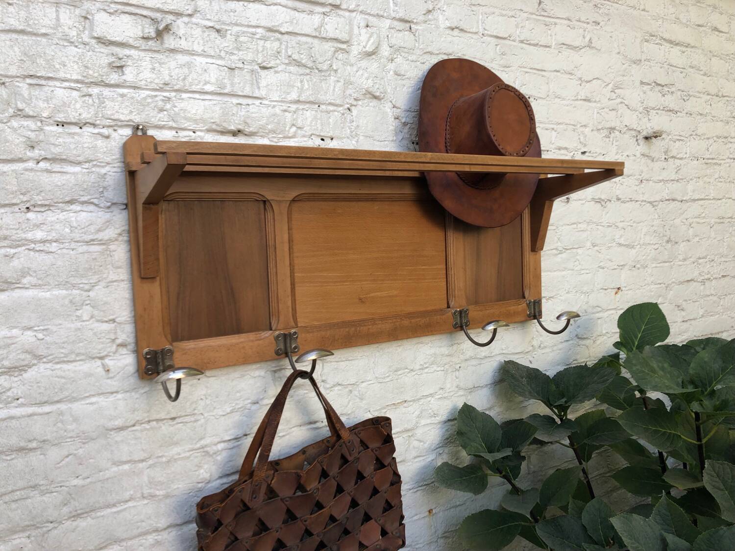 Coat rack