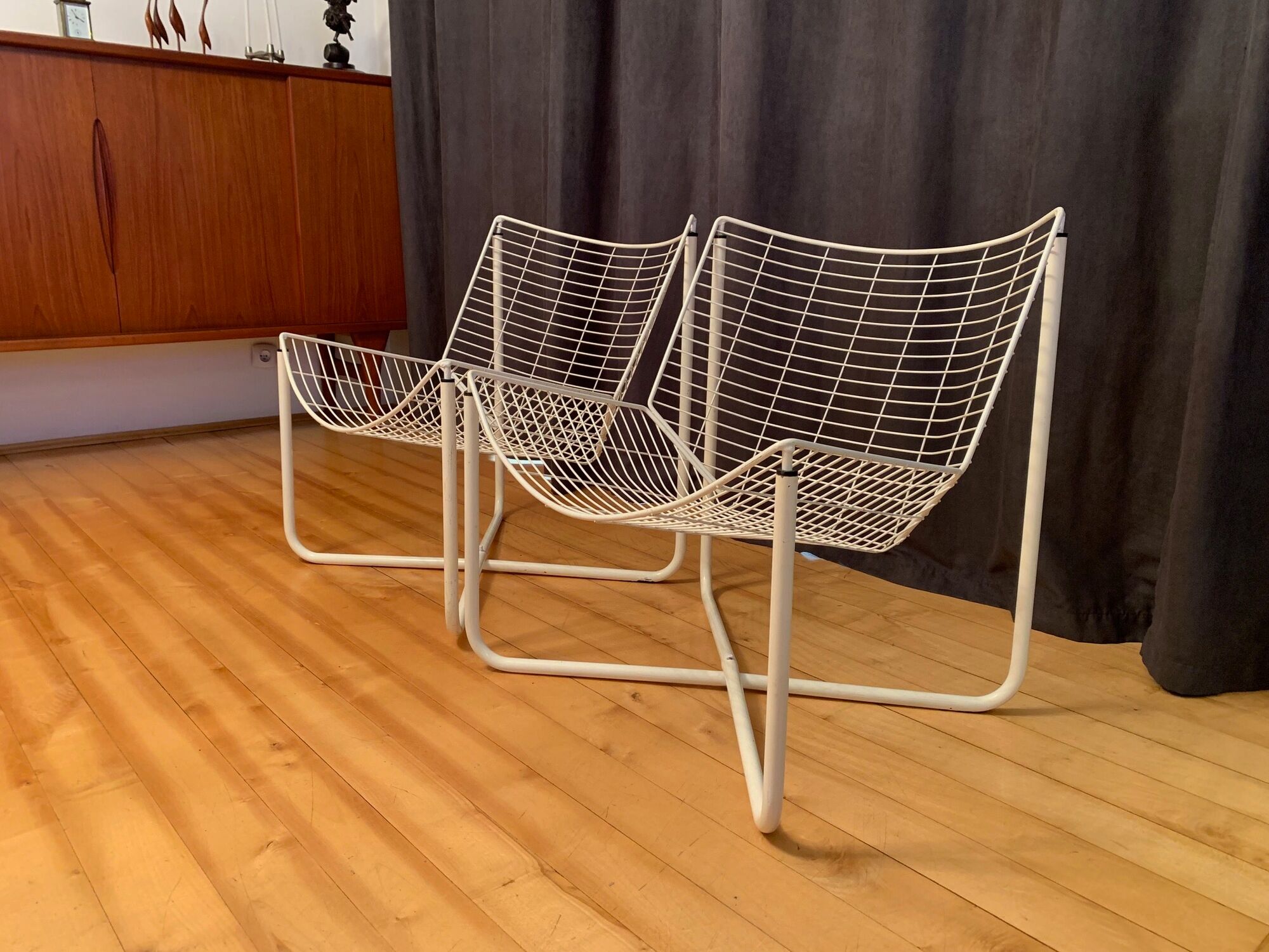 Pair of Järpen armchairs by Niels Gammelgaard, Ikea, 1980s