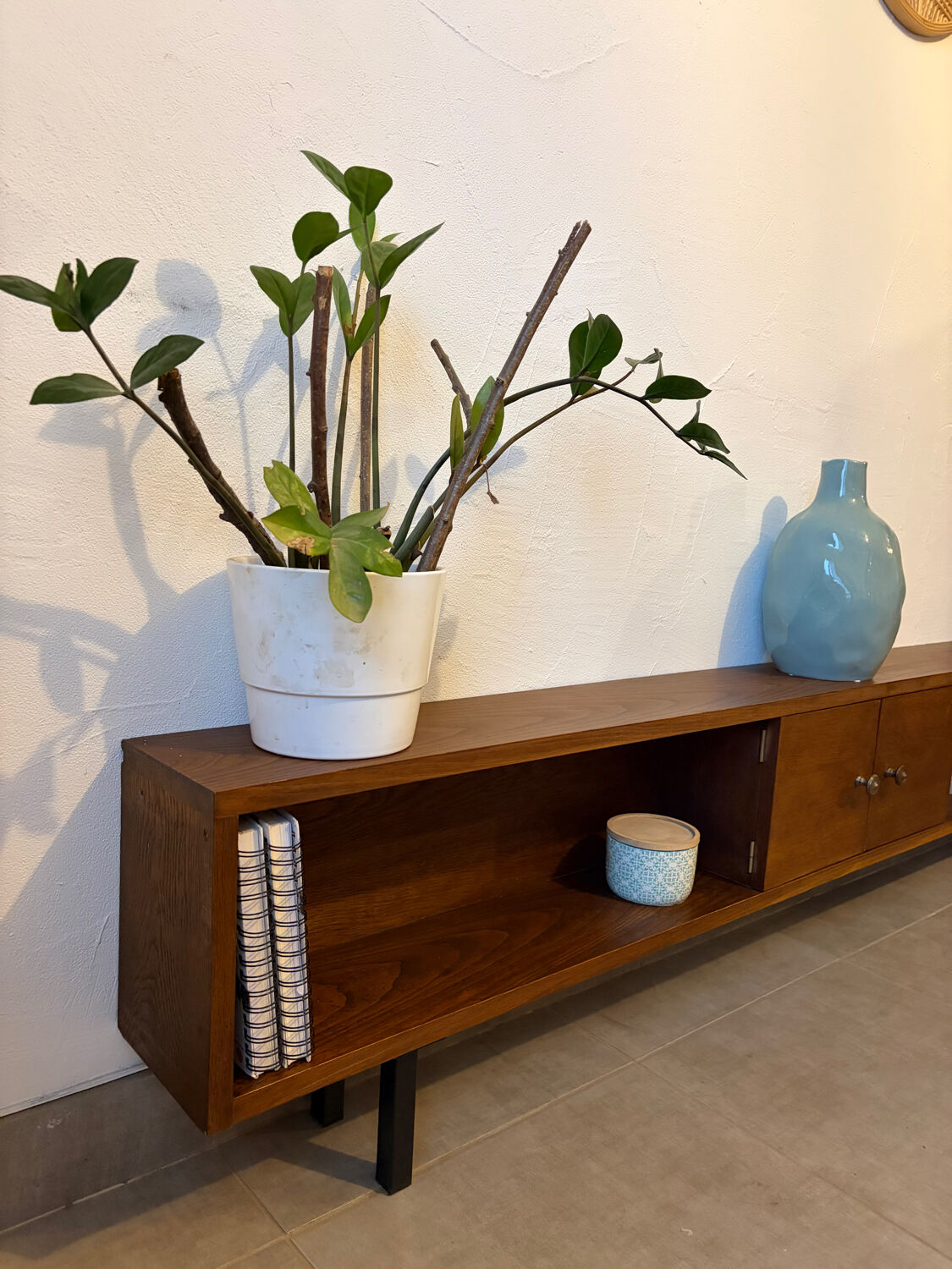 Enfilade basse vintage ( peu profonde )