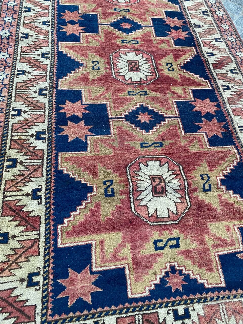 Handmade Turkish vintage carpet 102x190