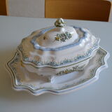 Tureen or vegetable dish in earthenware by Lallier in Moustiers