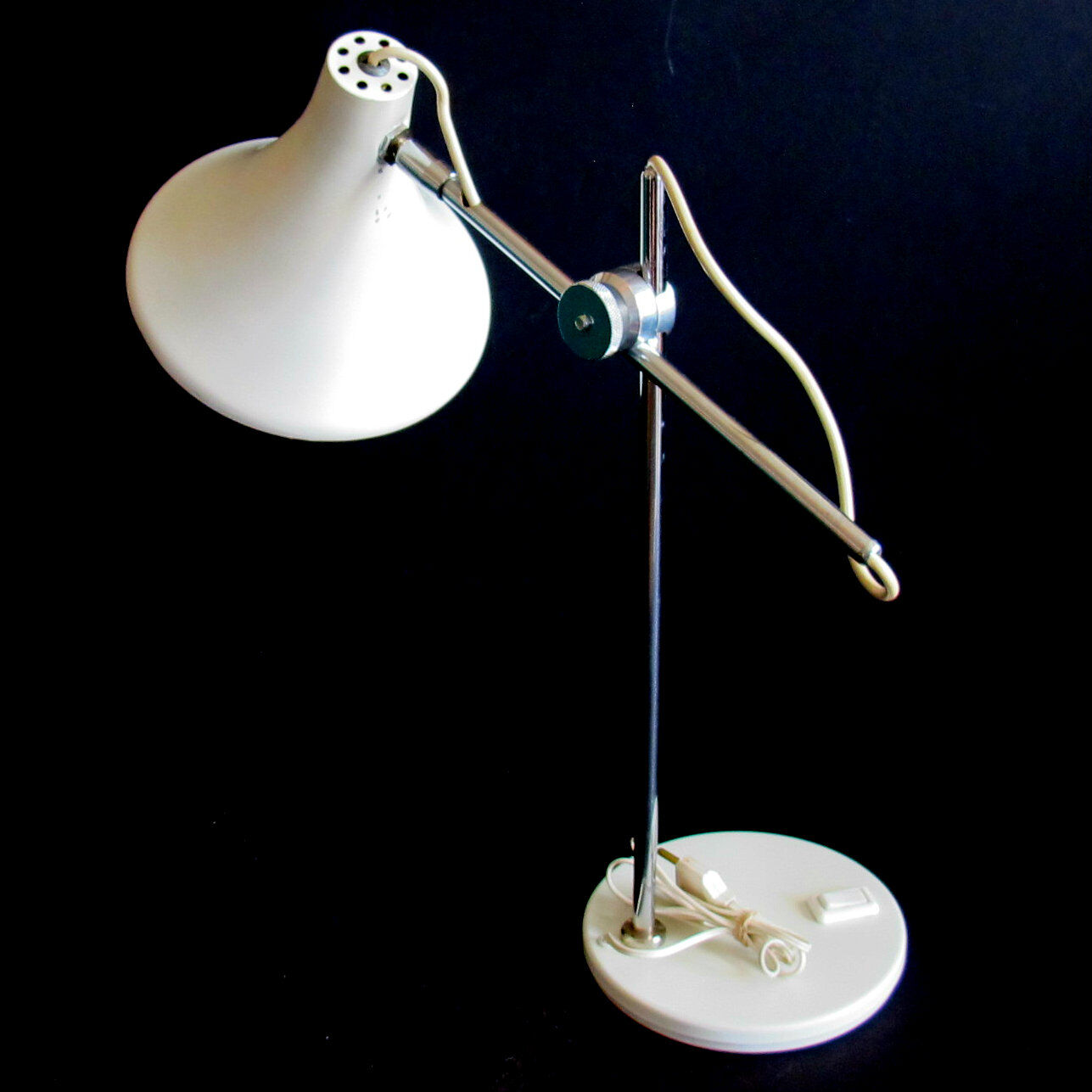 LARGE 60S ALUMINOR DESK LAMP