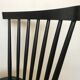 Chaise en bois noire