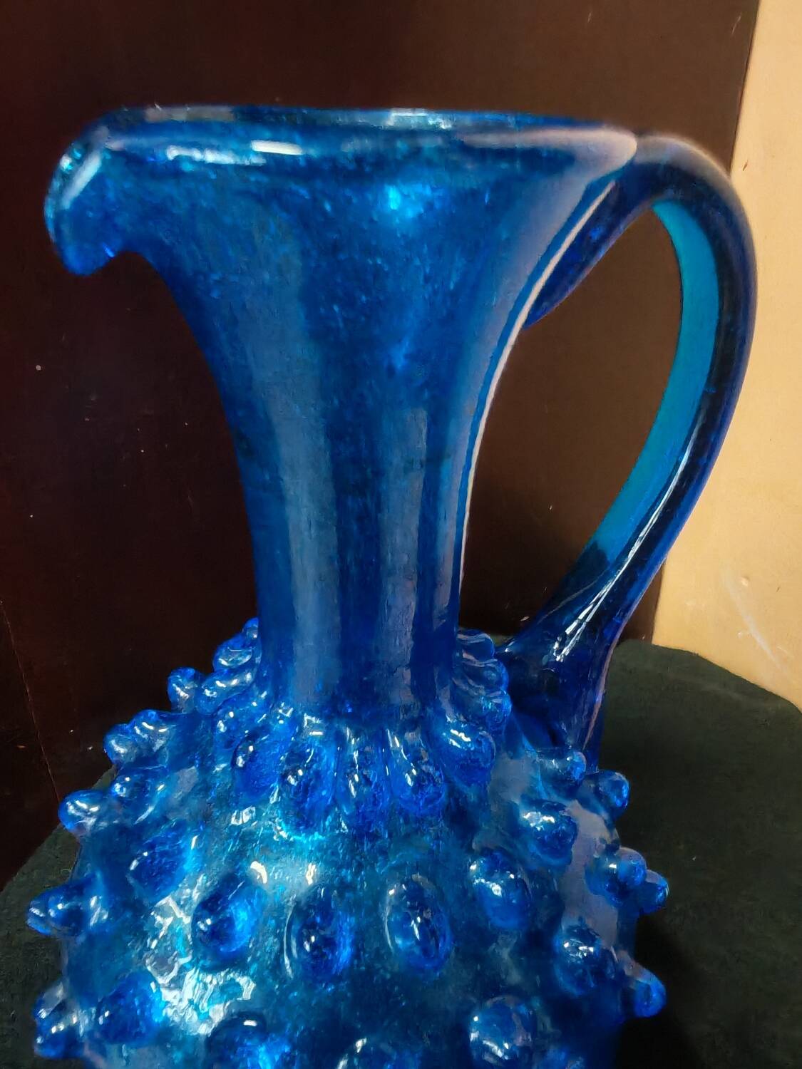 Cobalt blue vase pitcher Empolie in bubbled glass with dots.