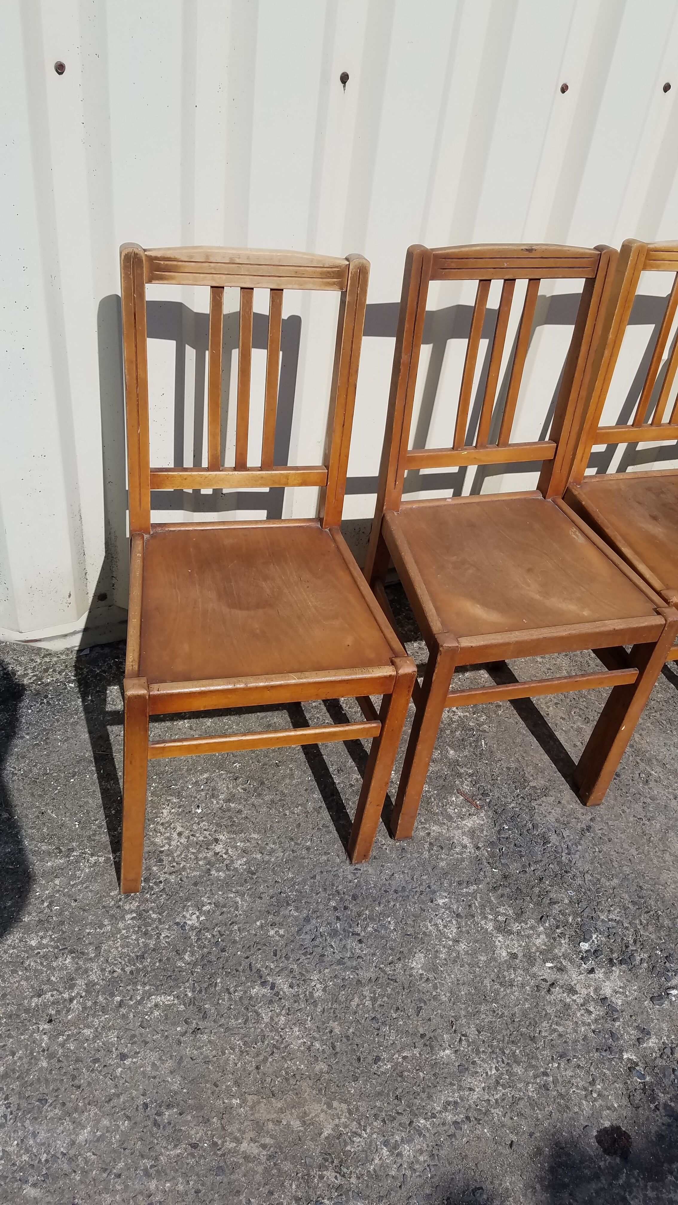 Set de 4 chaises bistrot ELF indislocables