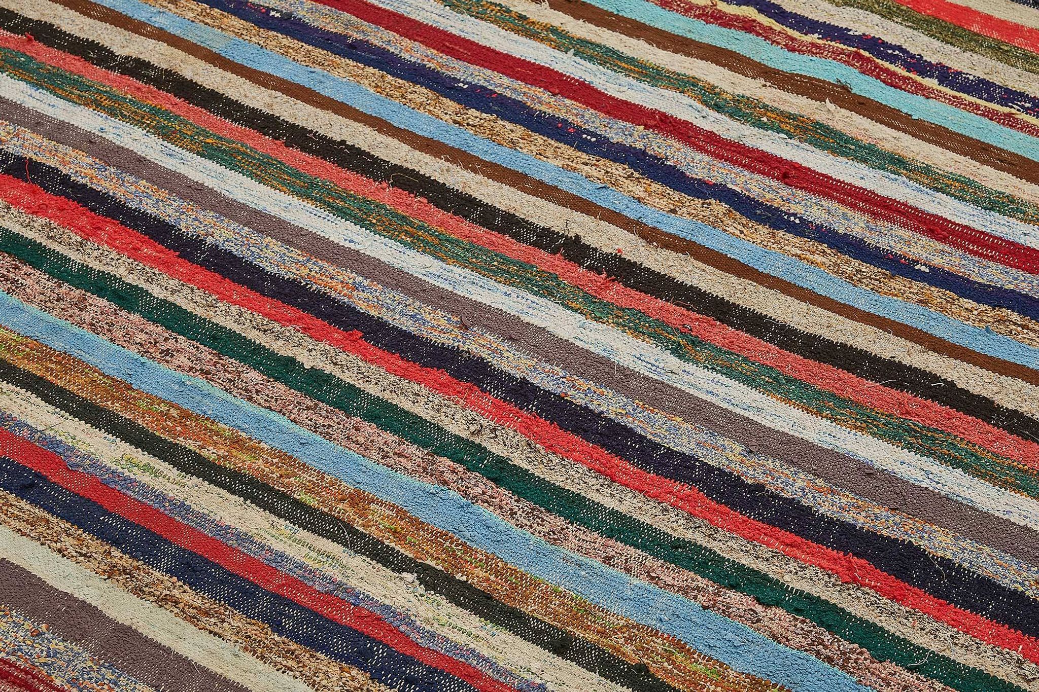 Kilim Chaput tissé à la main en Turquie 176 cm x 246 cm