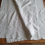 El monogrammed sheet with Venice days