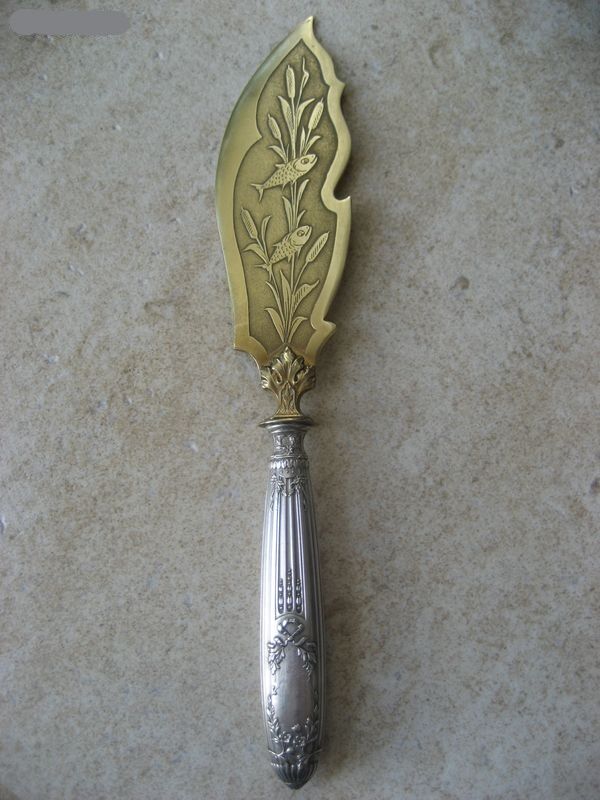 Silver and Vermeil fish covers with his box