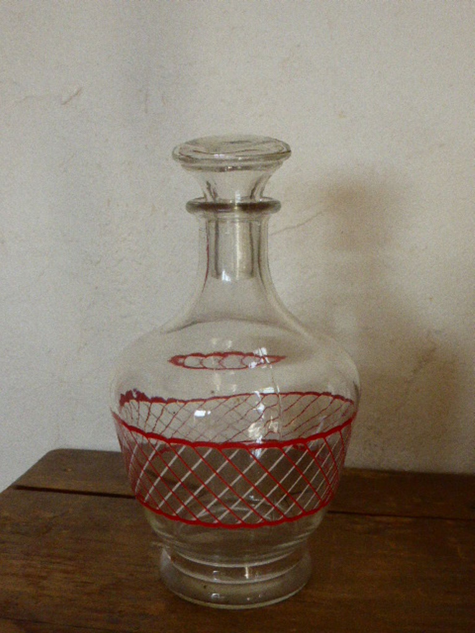 Service a Liqueur consisting of a metal servant, a carafe and 6 small vintage glasses 1950
