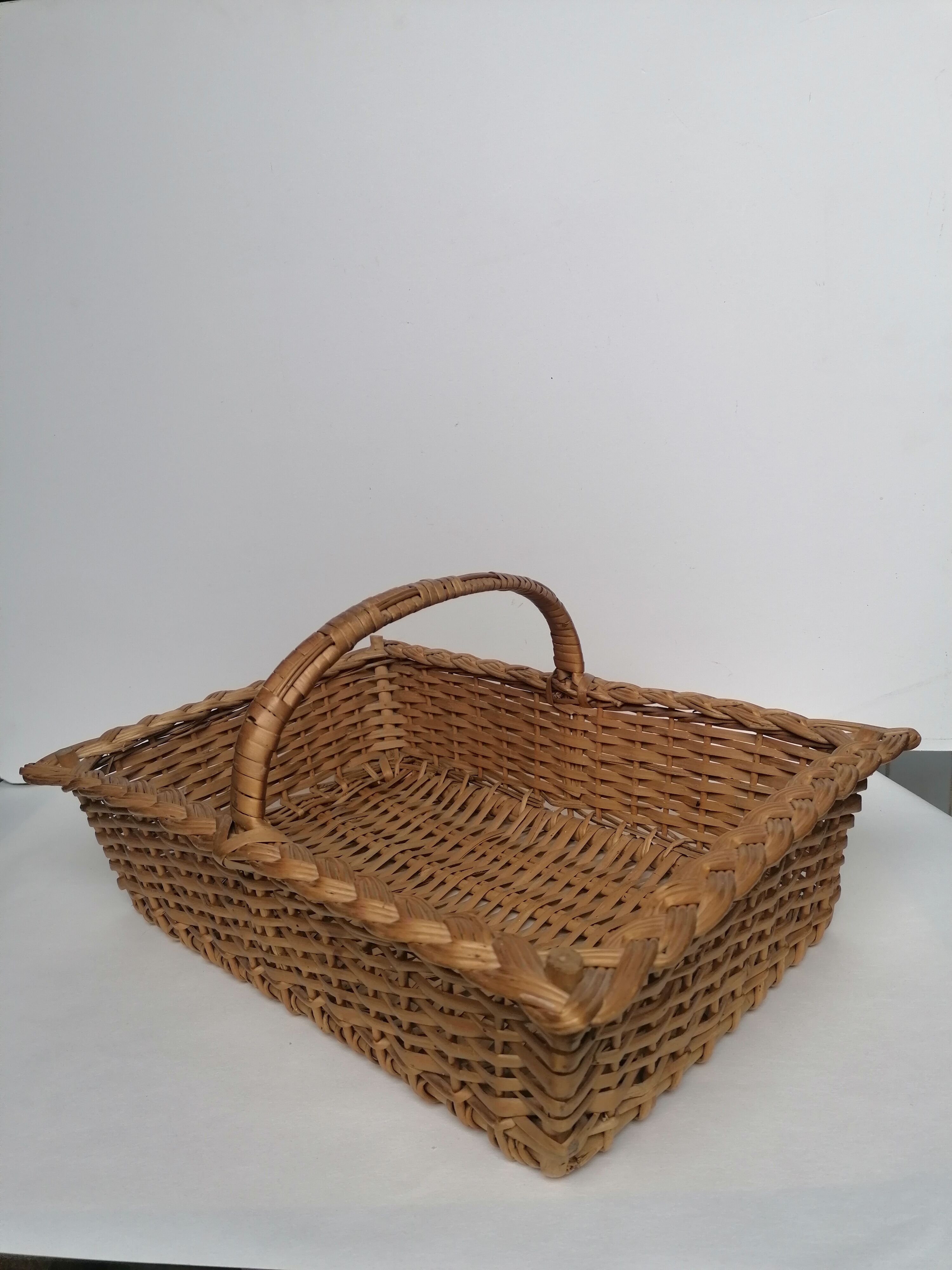 Picking rattan basket