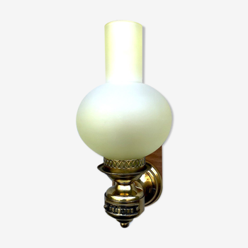 Marine wall light