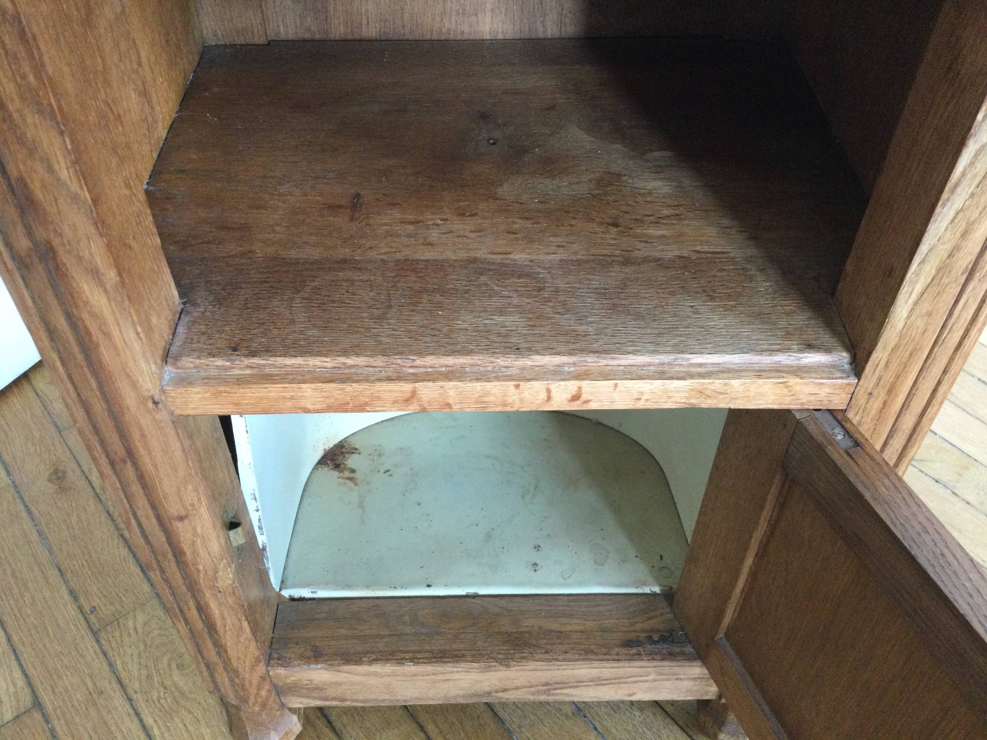 VINTAGE OAK WOODEN BEDSIDE TABLE
