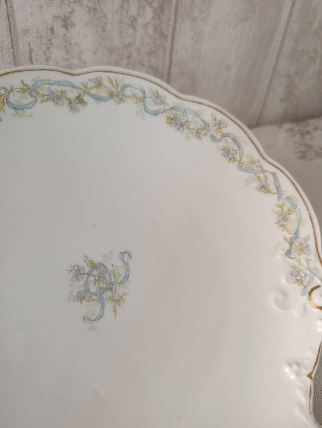 Service platter in Limoges porcelain