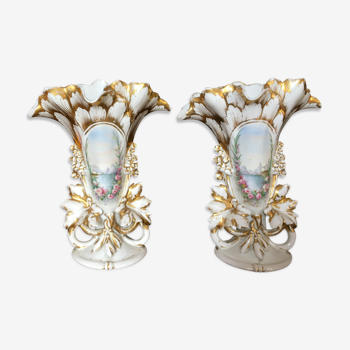 Paire de vases de mariée en porcelaine peints à la main