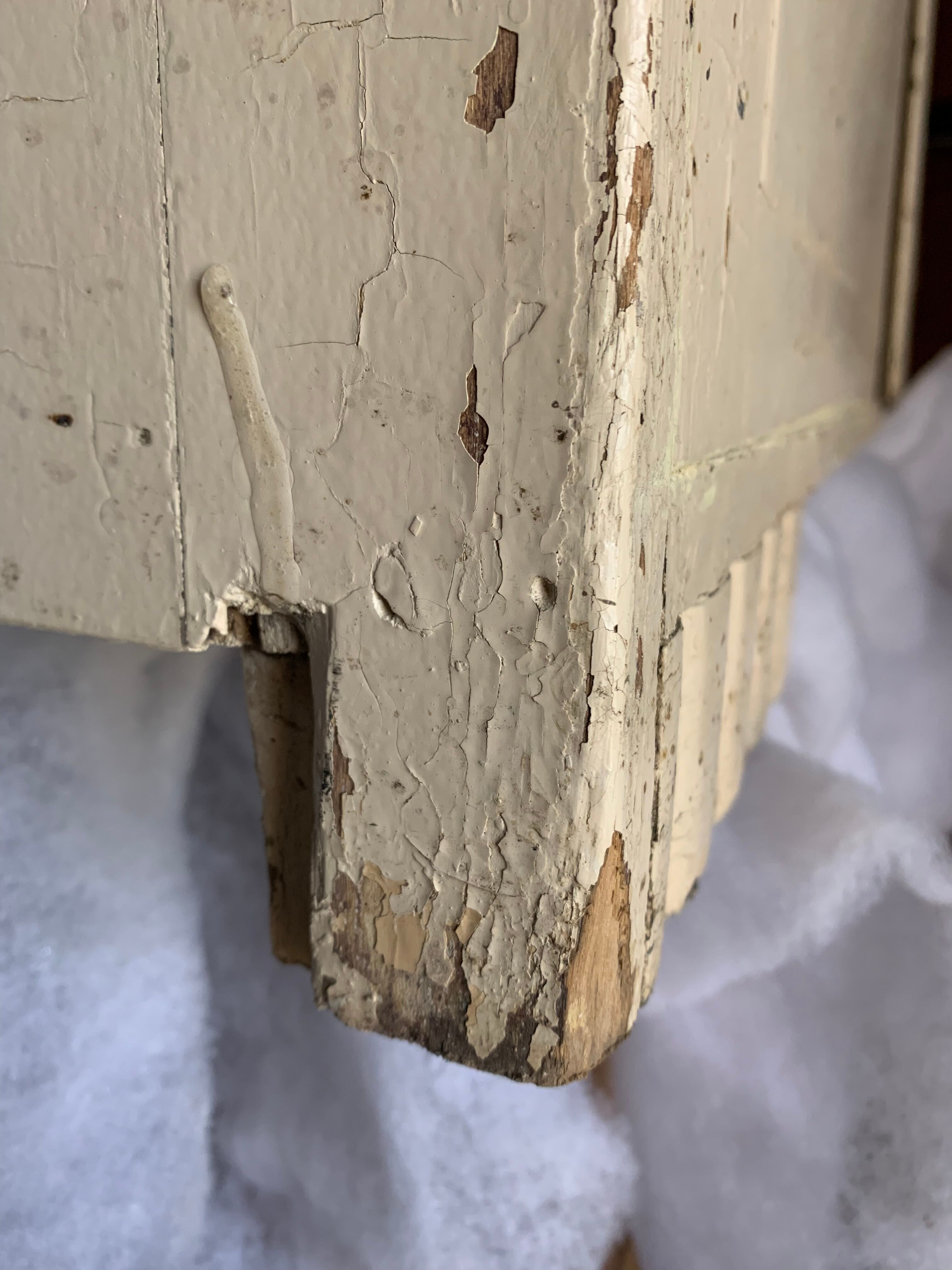 Buffet with elephant feet