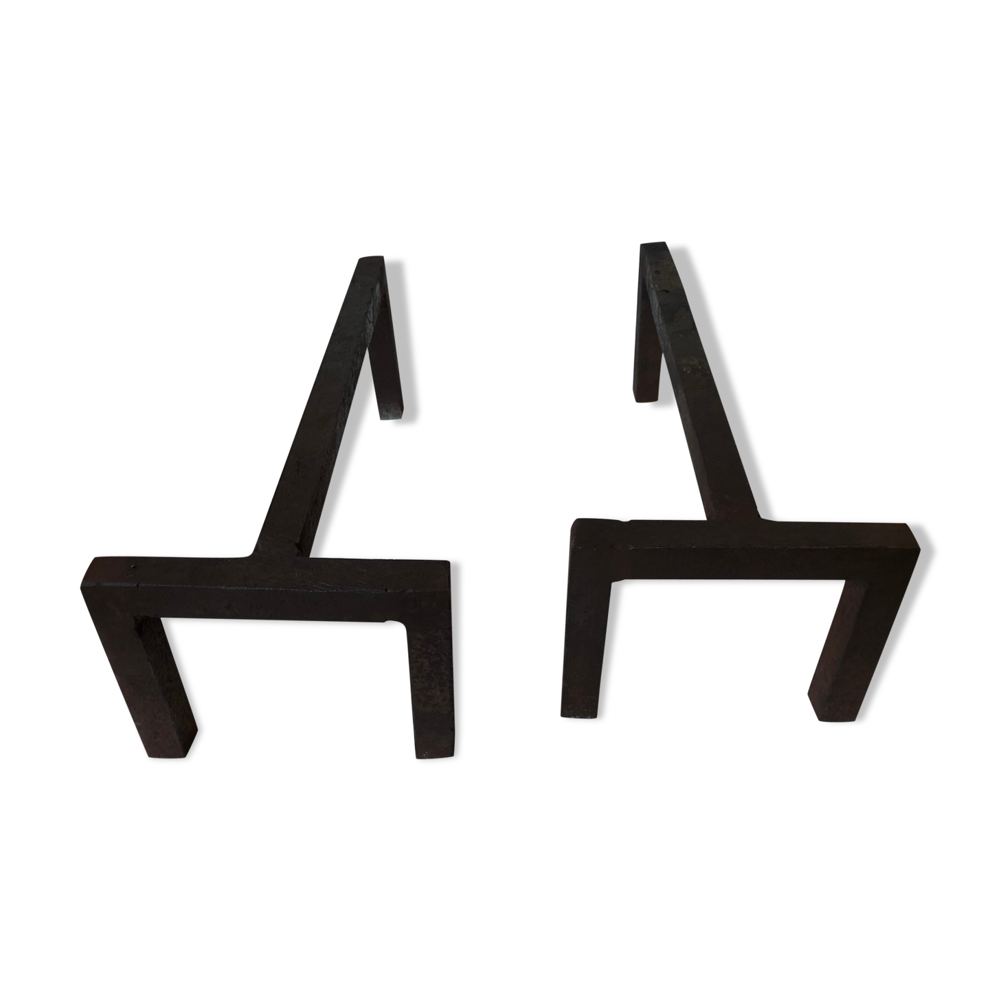 Pair of minimalist channels