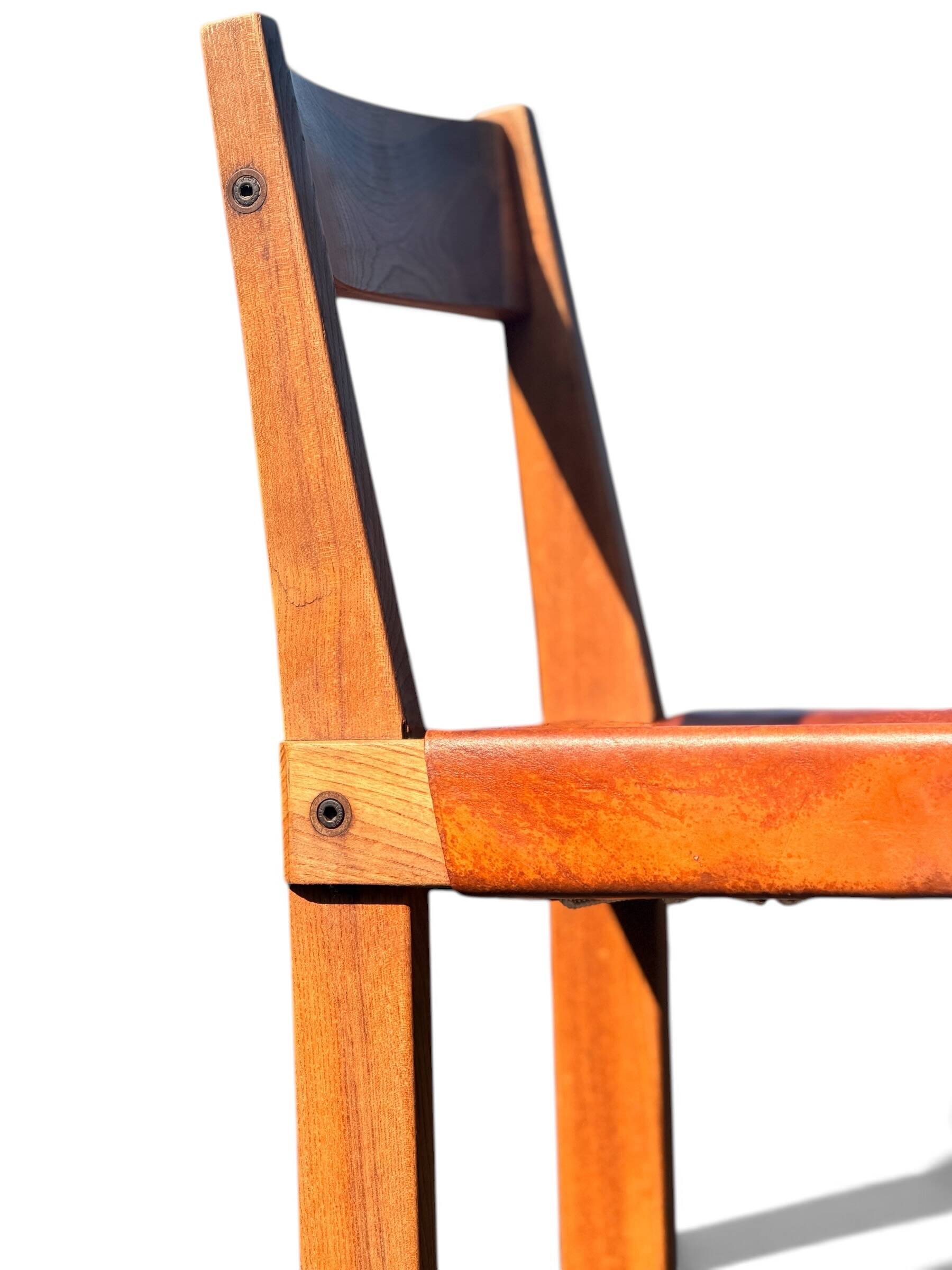Chair S24 Pierre Chapo - Solid Elm & Cognac Leather Brutalist
