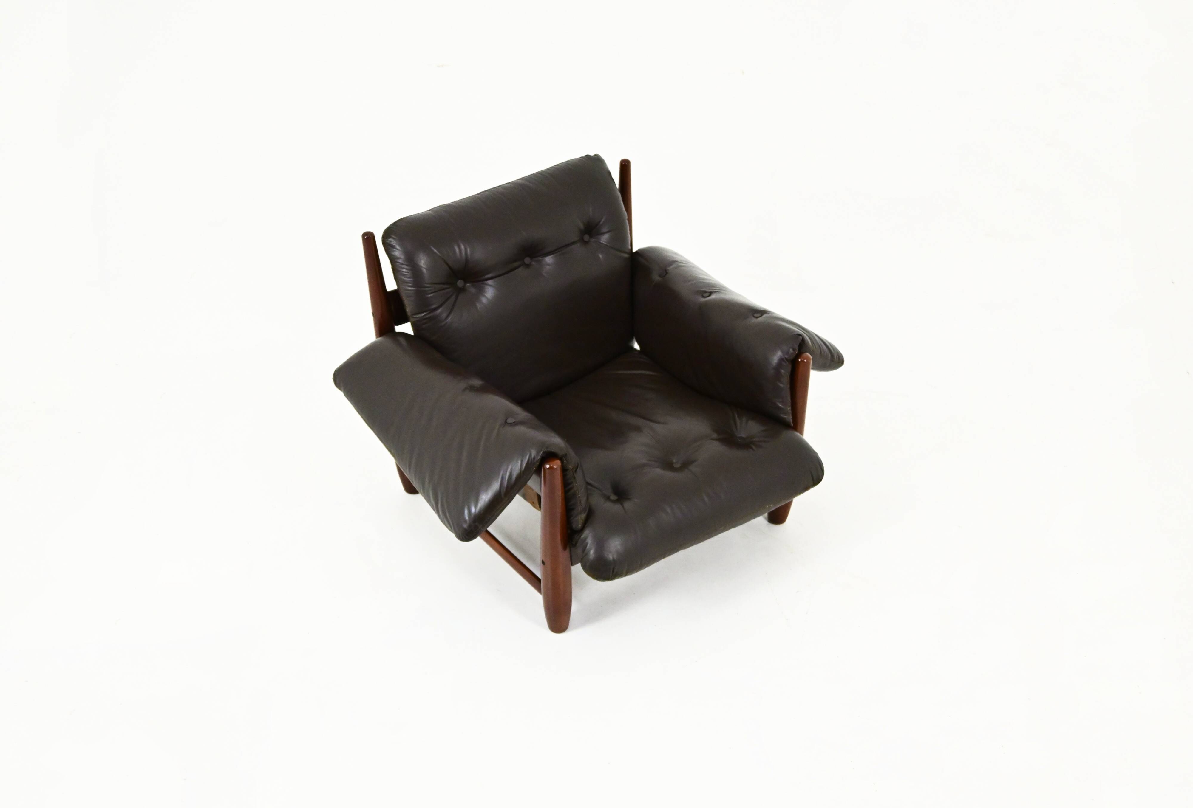 "Mole" armchair by Sergio Rodrigues for Oca, 1950s